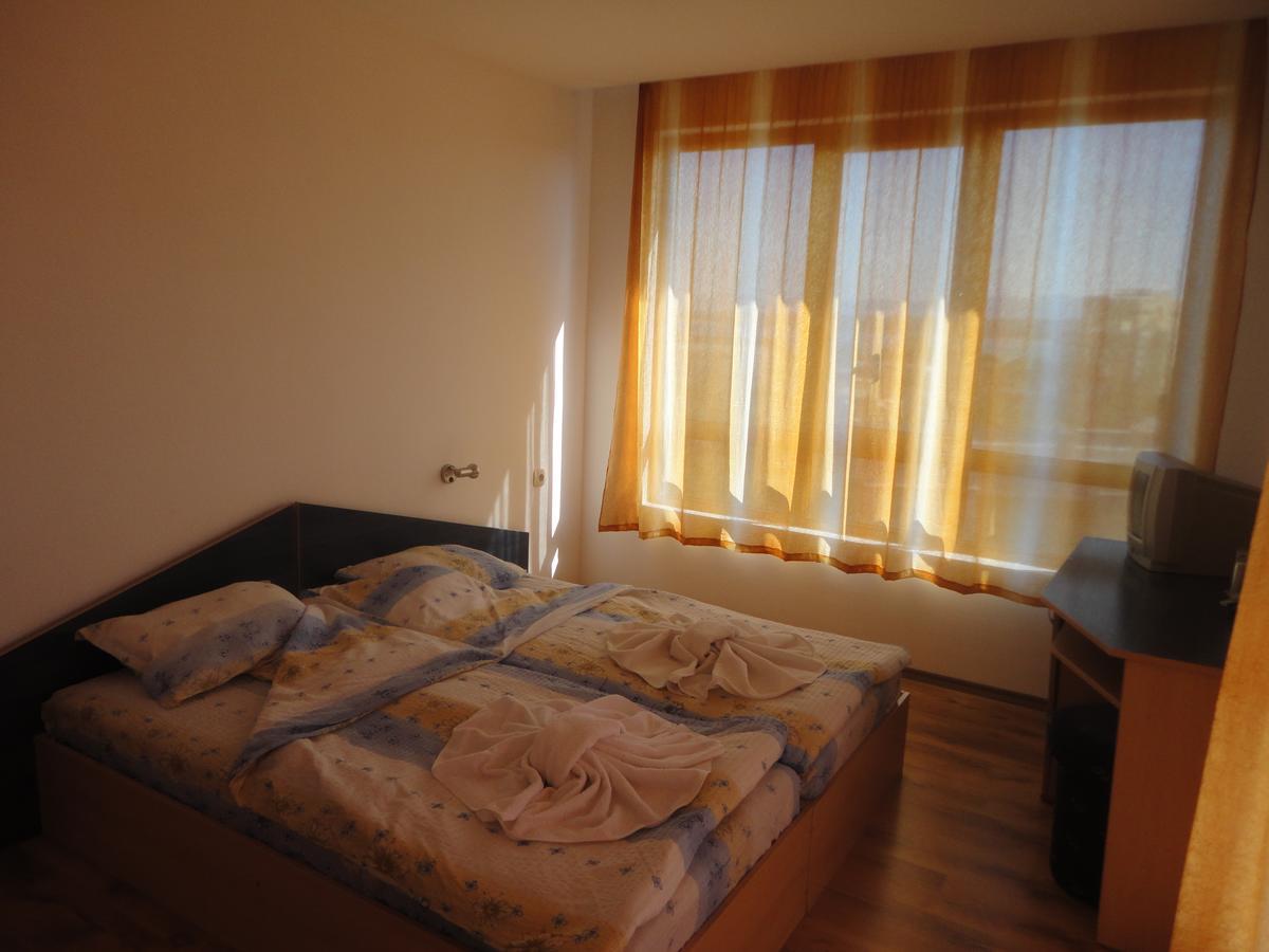 Hotel Kalina Primorsko Extérieur photo